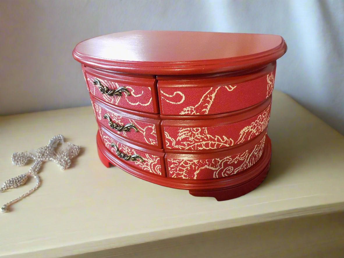 Large Oriental Style Jewellery Box (Red Dragon)