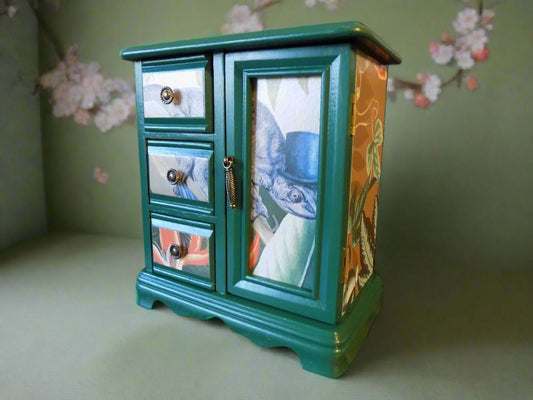 Wonderland Green Jewellery Box (Upcycled MELE)